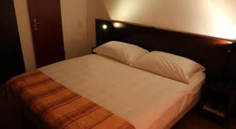 Calvy Hotel 3*